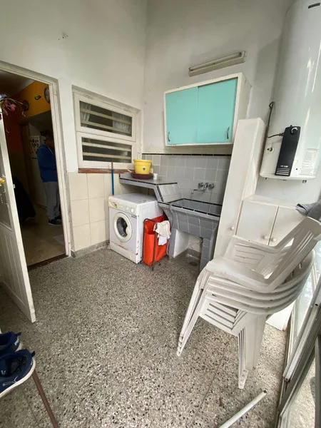 Exterior frontal de la propiedad