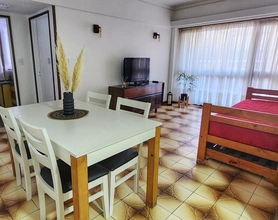 Terraza con mobiliario al aire libre