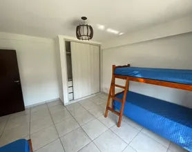 Segunda habitación con cama doble